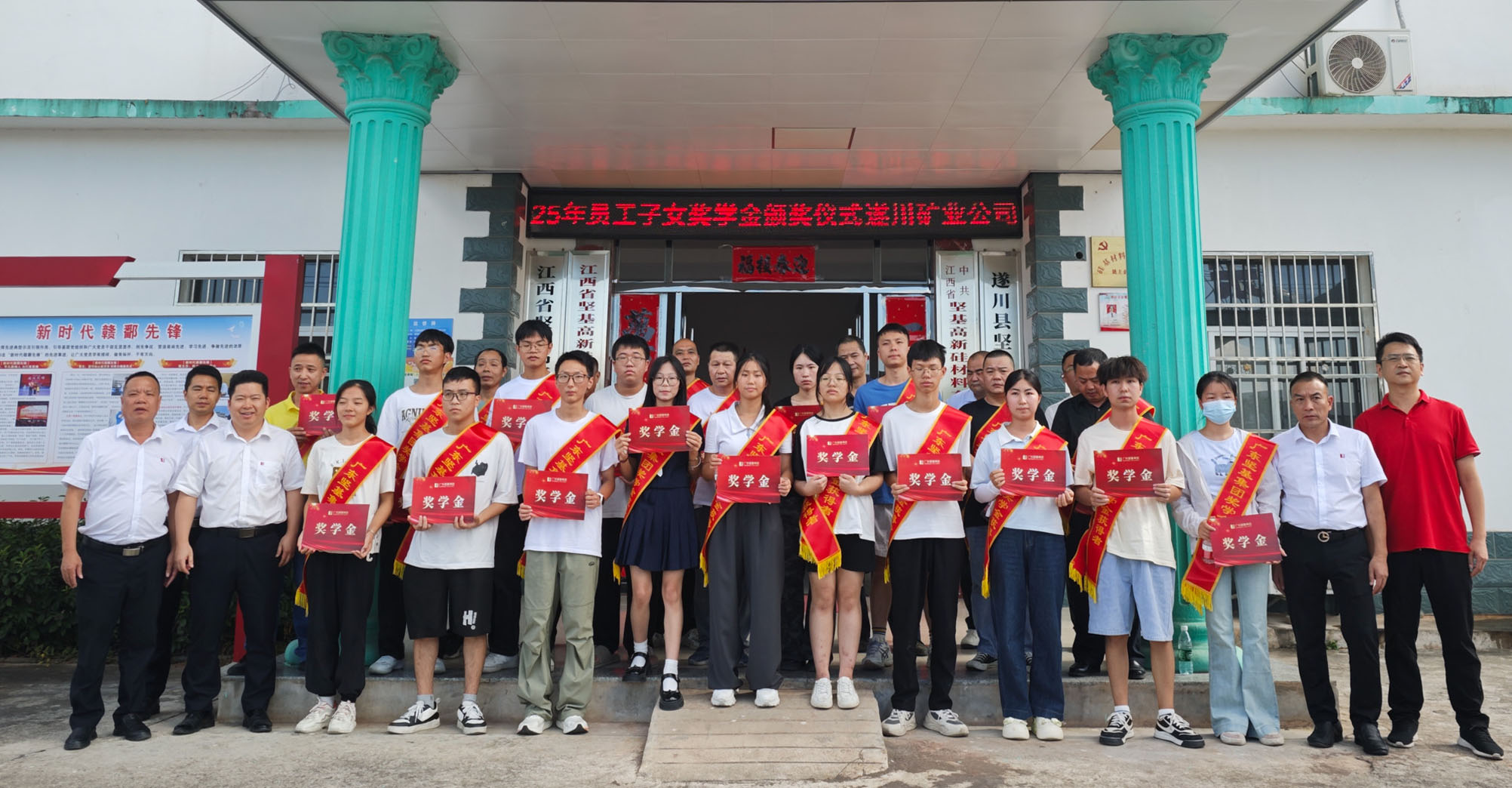 1757040052644708.jpg 圖片關鍵詞